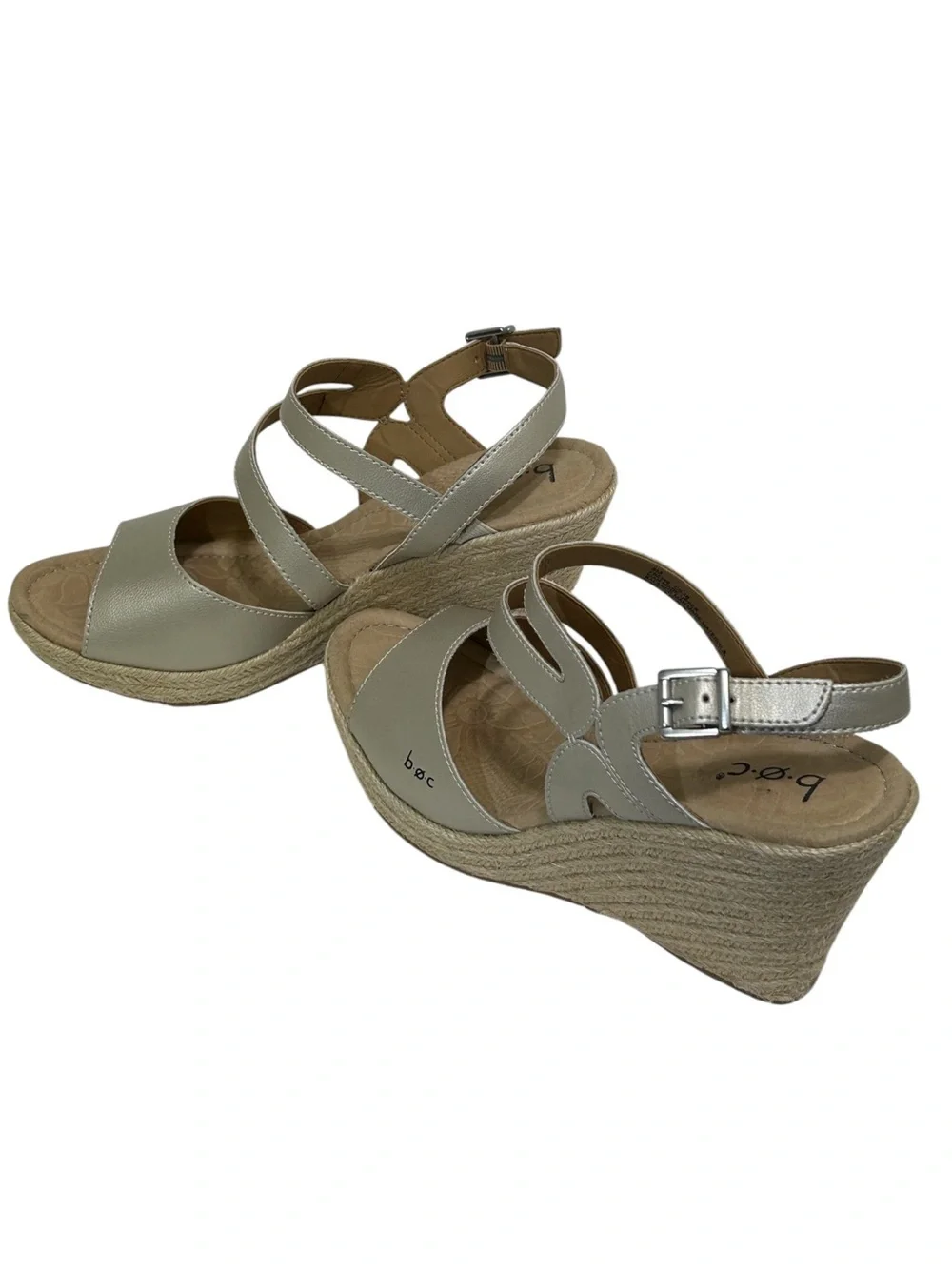 B.O.C .Women’s  Size 8M US Sandals Strappy Synthetic Beige Platform Wedge Z52346